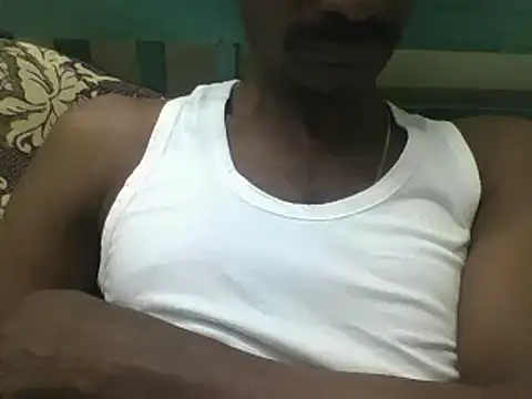 Snapshot of bas1cooks chatting on 12/08/24, 04:50 bas1cooks online show from 12/08/24, 04:50