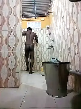 Snapshot of bas1cooks chatting on 12/29/24, 04:48 bas1cooks online show from 12/29/24, 04:48