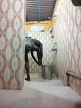 Snapshot of bas1cooks chatting on 12/30/24, 03:03 bas1cooks online show from 12/30/24, 03:03