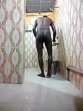 Snapshot of bas1cooks chatting on 12/31/24, 03:34 bas1cooks online show from 12/31/24, 03:34