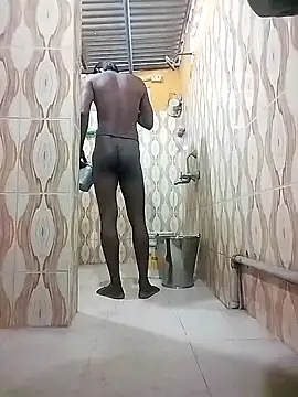 Snapshot of bas1cooks chatting on 02/10/25, 03:03 bas1cooks online show from 02/10/25, 03:03