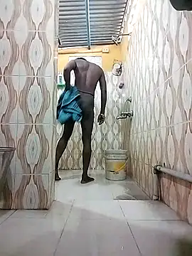 Snapshot of bas1cooks chatting on 03/15/25, 03:18 bas1cooks online show from 03/15/25, 03:18