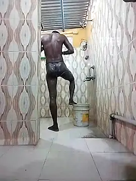 Snapshot of bas1cooks chatting on 03/21/25, 02:50 bas1cooks online show from 03/21/25, 02:50