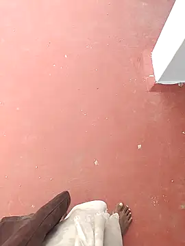 Snapshot of bas1cooks chatting on 10/12/25, 05:17 bas1cooks online show from 10/12/25, 05:17