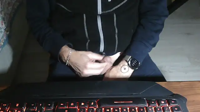 Adri gard online show from 11/21/25, 10:41