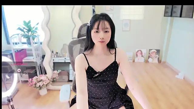 Nery Asian online show from 03/22/26, 07:23