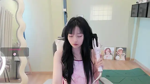 Nery Asian online show from 04/11/26, 08:18