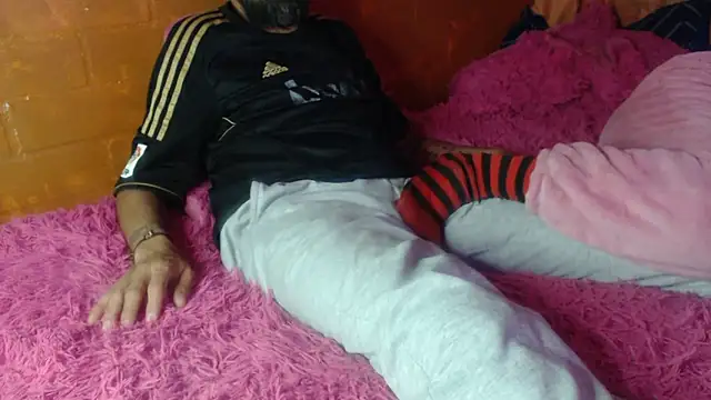 OldManAndGirlishLady online show from 03/13/25, 02:27