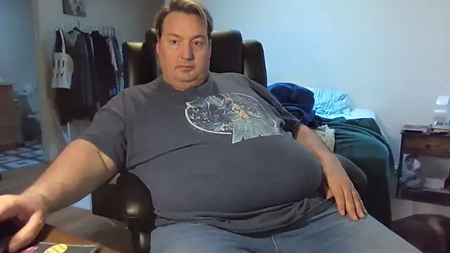 Snapshot of wvalentino chatting on 02/07/25, 06:34 wvalentino online show from 02/07/25, 06:34