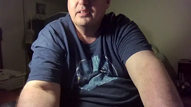 Snapshot of wvalentino chatting on 02/24/25, 04:49 wvalentino online show from 02/24/25, 04:49