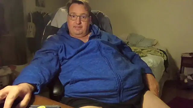 Snapshot of wvalentino chatting on 02/26/25, 05:31 wvalentino online show from 02/26/25, 05:31