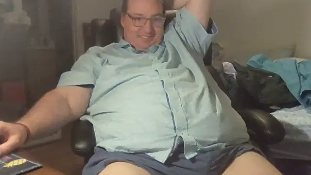 Snapshot of wvalentino chatting on 09/19/25, 03:52 wvalentino online show from 09/19/25, 03:52