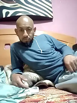 pineda1689 online show from 02/10/25, 07:07