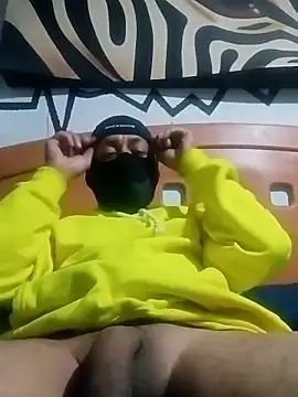 pineda1689 online show from 03/29/26, 09:20