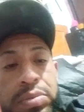 pineda1689 online show from 04/21/26, 11:18