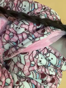 Snapshot of Evelyn_Moon chatting on 02/07/25, 03:41 Evelyn Moon online show from 02/07/25, 03:41