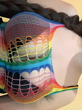 Snapshot of Evelyn_Moon chatting on 10/13/25, 01:11 Evelyn Moon online show from 10/13/25, 01:11