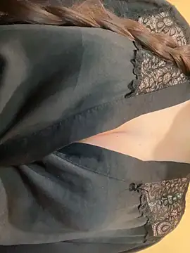 Snapshot of Evelyn_Moon chatting on 11/07/25, 11:05 Evelyn Moon online show from 11/07/25, 11:05