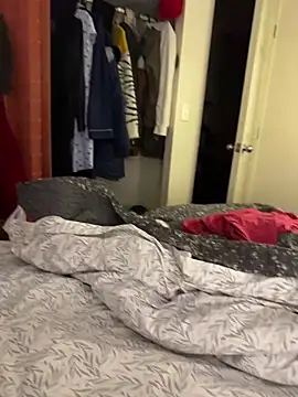 Reinacatchile online show from 02/06/25, 02:22