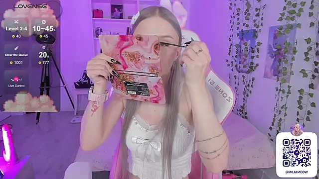 Milia Parker online show from 12/18/24, 08:36