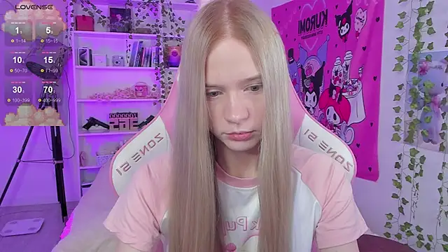 Milia Parker online show from 02/18/25, 01:54