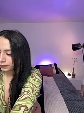 Vonmodel1 online show from 05/05/26, 10:51