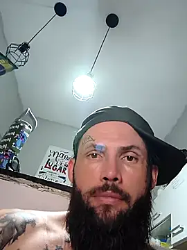 Snapshot of Leonpicudo chatting on 03/06/26, 03:36 Leonpicudo online show from 03/06/26, 03:36