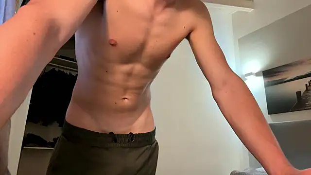 Lorix04 online show from 04/28/26, 03:06