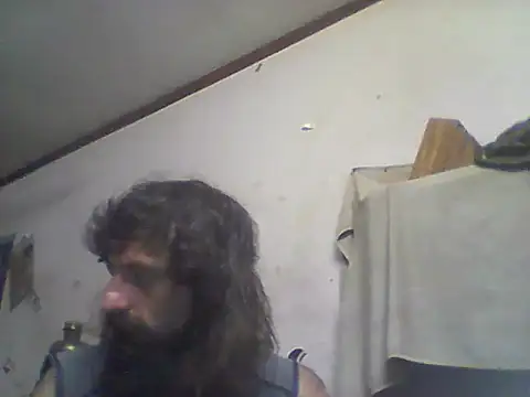 Snapshot of BigPeter6987 chatting on 04/25/26, 07:33 BigPeter6987 online show from 04/25/26, 07:33