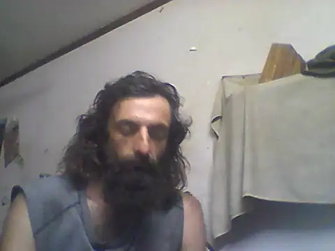 Snapshot of BigPeter6987 chatting on 04/27/26, 07:12 BigPeter6987 online show from 04/27/26, 07:12