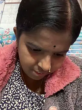 Beauty-queen online show from 02/17/25, 01:21