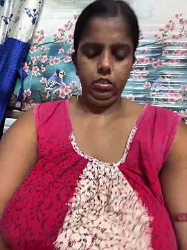 Beauty-queen online show from 09/21/25, 11:45