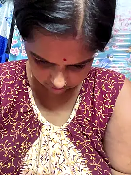 Beauty-queen online show from 09/26/25, 12:42