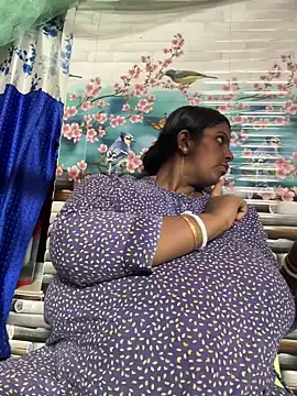 Beauty-queen online show from 03/05/26, 01:18