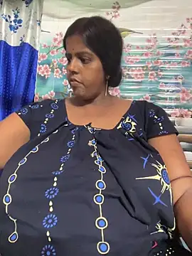 Beauty-queen online show from 03/26/26, 02:44