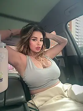 Alirawrz online show from 01/31/25, 02:28