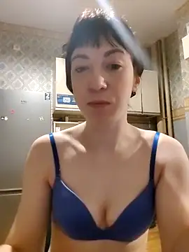 NikaXBerry online show from 12/16/24, 02:25