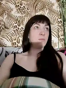 NikaXBerry online show from 02/18/25, 01:44