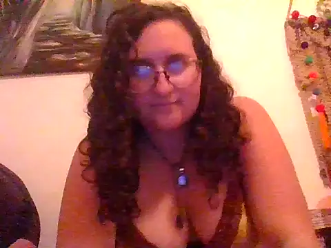 Snapshot of juicyrubies chatting on 01/15/25, 05:47 juicyrubies online show from 01/15/25, 05:47