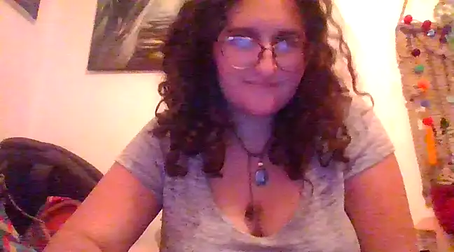 Snapshot of juicyrubies chatting on 01/21/25, 03:21 juicyrubies online show from 01/21/25, 03:21