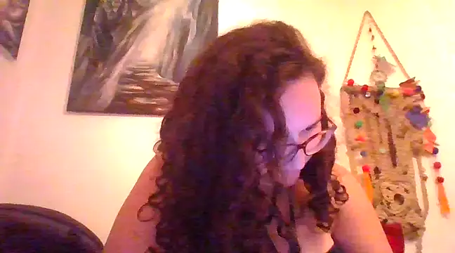 Snapshot of juicyrubies chatting on 03/20/25, 04:20 juicyrubies online show from 03/20/25, 04:20