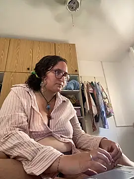 Snapshot of juicyrubies chatting on 09/29/25, 07:24 juicyrubies online show from 09/29/25, 07:24