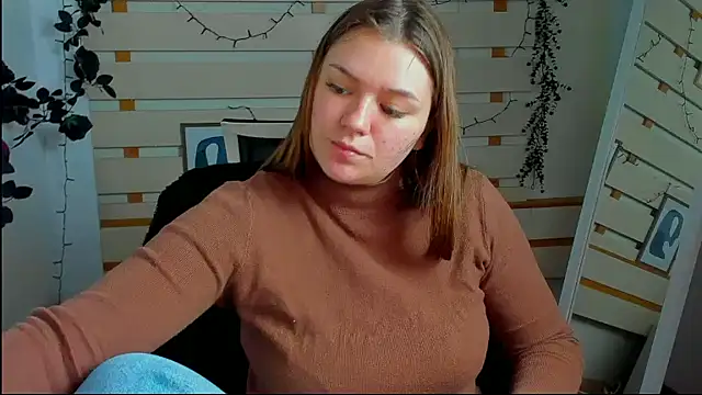 Josephine Kiss online show from 04/18/26, 07:12