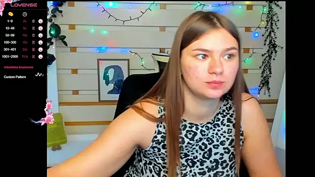 Snapshot of Josephine_Kiss chatting on 05/12/26, 10:34 Josephine Kiss online show from 05/12/26, 10:34
