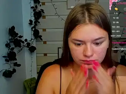 Josephine Kiss online show from 07/03/26, 10:43