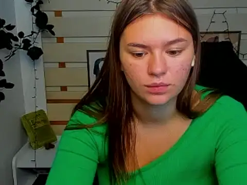 Josephine Kiss online show from 07/09/26, 09:57