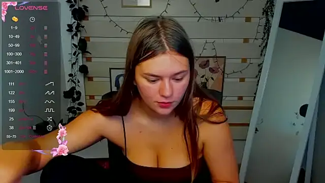 Josephine Kiss online show from 07/31/26, 03:00