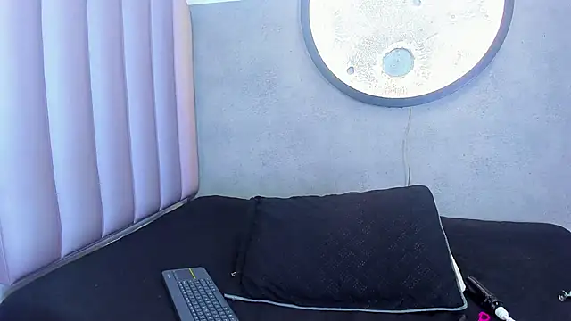 SussanMilf  online show from 03/15/26, 11:05