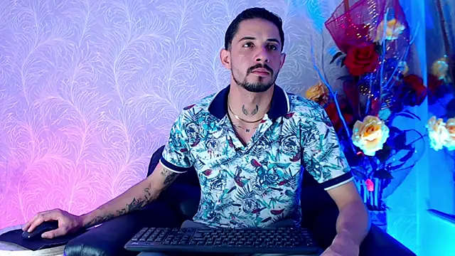 Snapshot of Erick_Wall chatting on 01/17/26, 03:00 Erick Wall online show from 01/17/26, 03:00