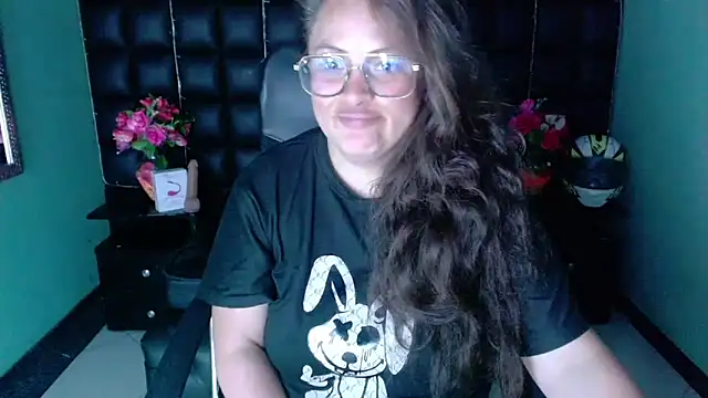 SaraThomso online show from 01/21/25, 02:33